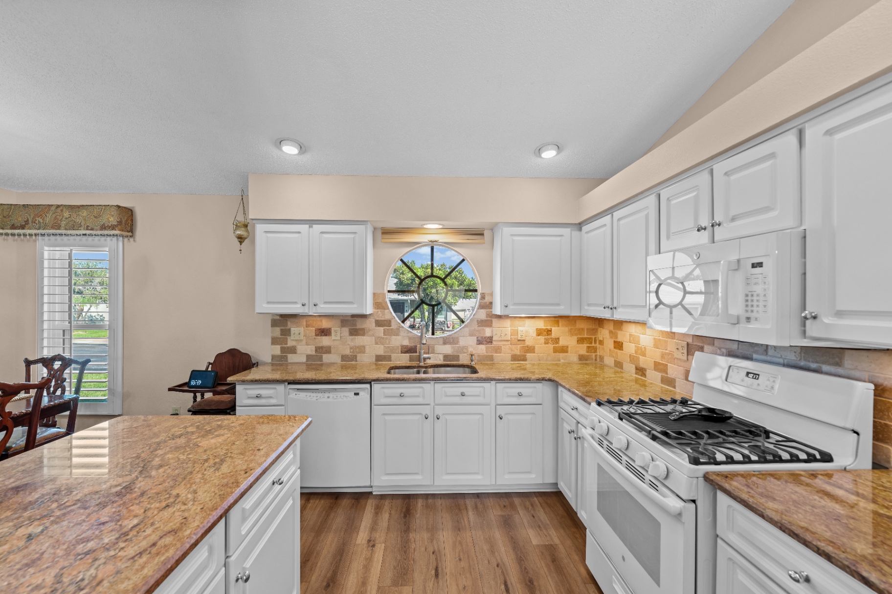 Open kitchen toward dining area